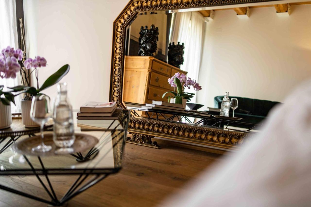 Casavostra - Ambience Suites Ostra Vetere Eksteriør bilde